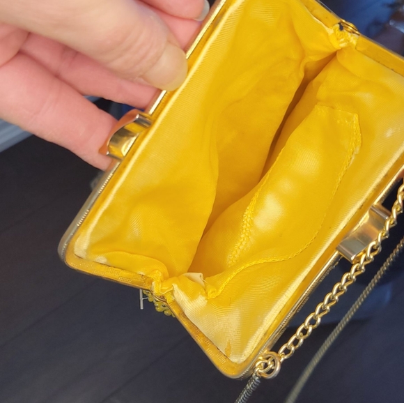 Vintage Gold Beaded Purse - Picture 3 of 6